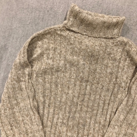 NWOT - Variegated Neutral Yarn Ribbed Turtleneck Sweater - Picture 12 of 16